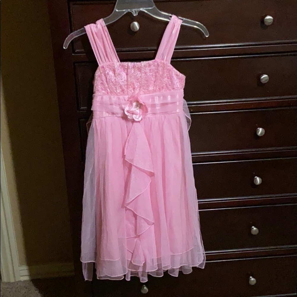 Girls Pullover Dress. EUC!